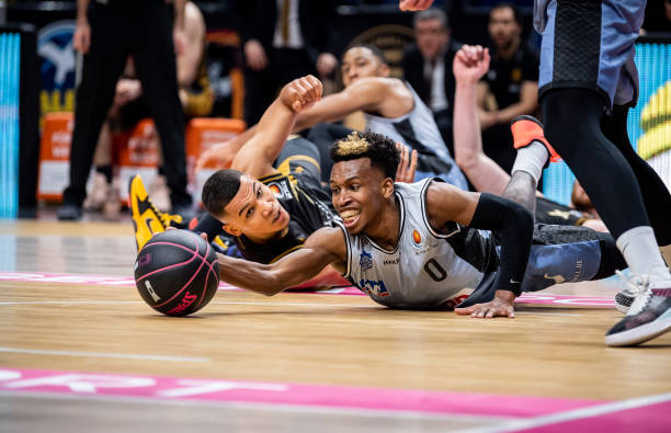 球队不仅需 球队不仅需